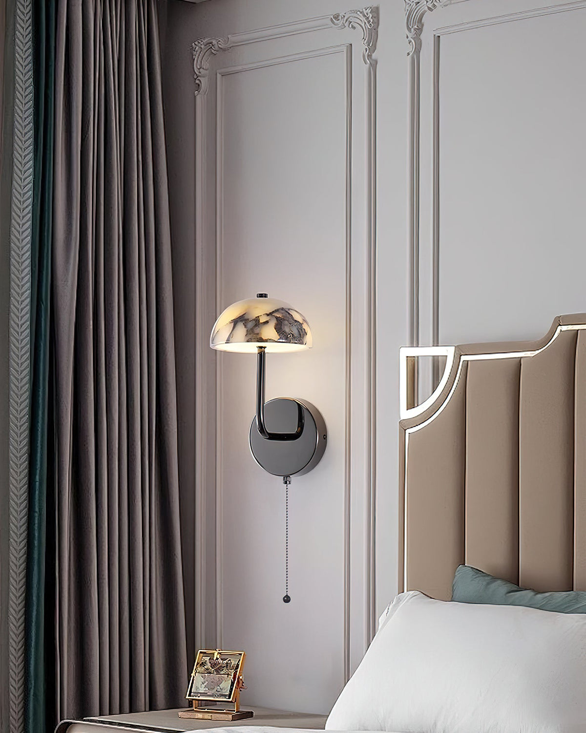 marla-wall-lamp