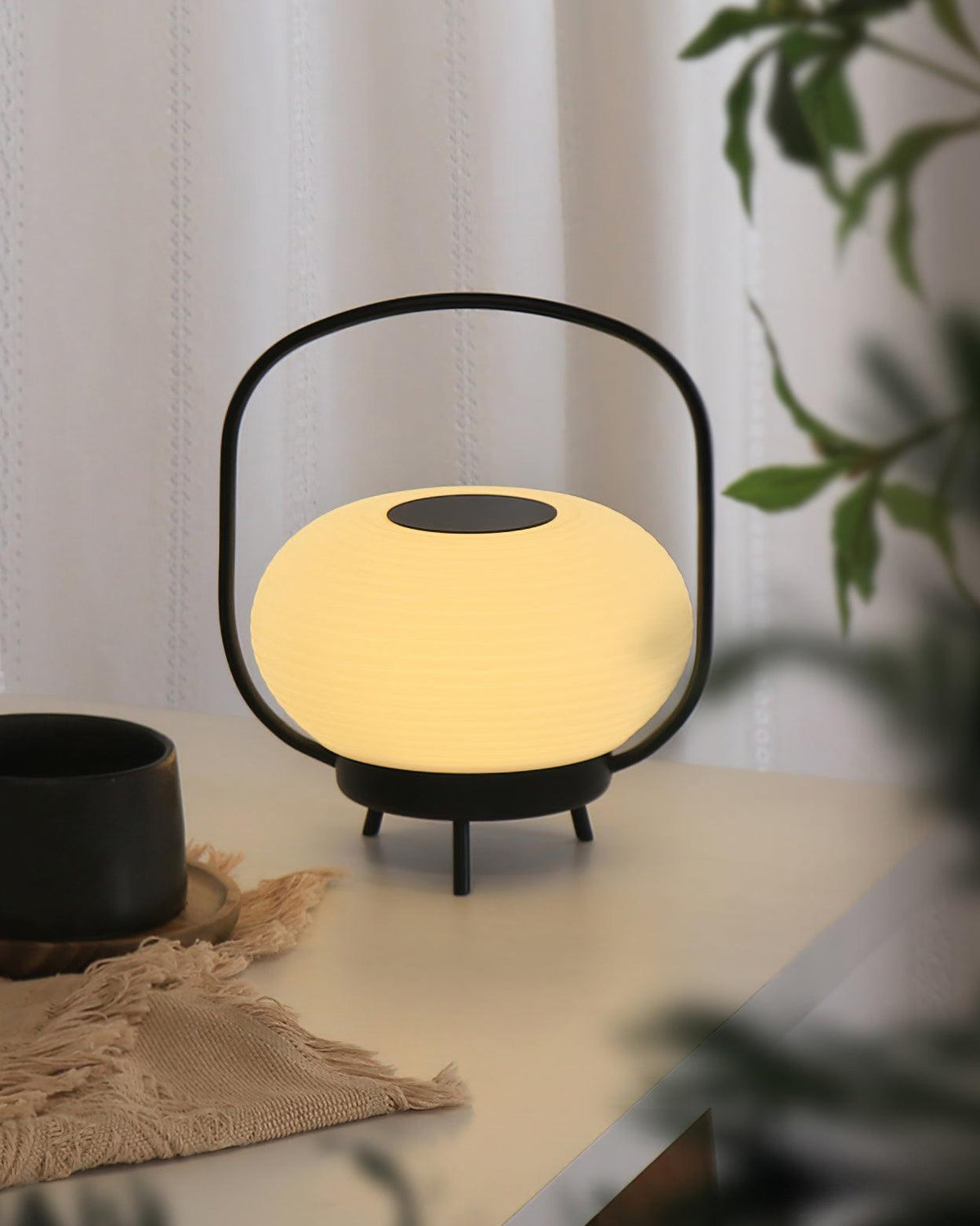 Masker Portable Built In Battery Table Light