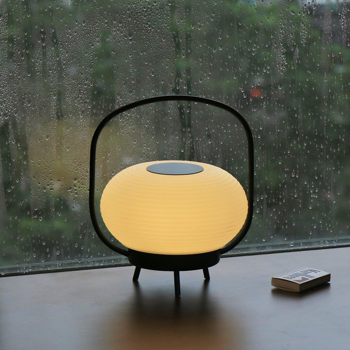 Masker Portable Built In Battery Table Light