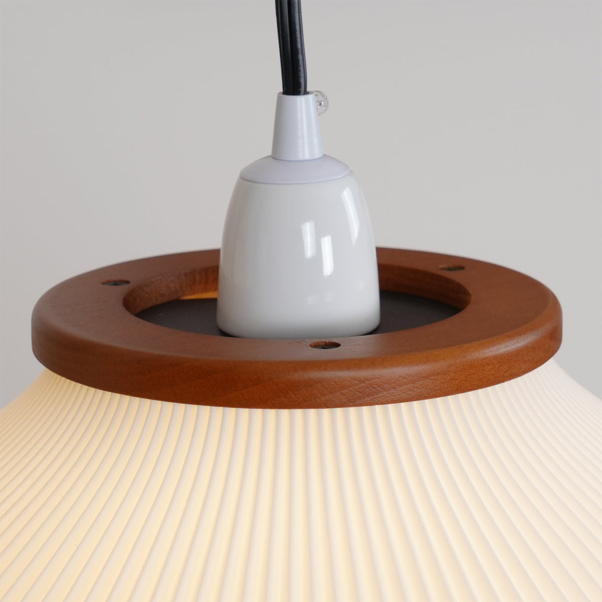matsusu-floor-lamp