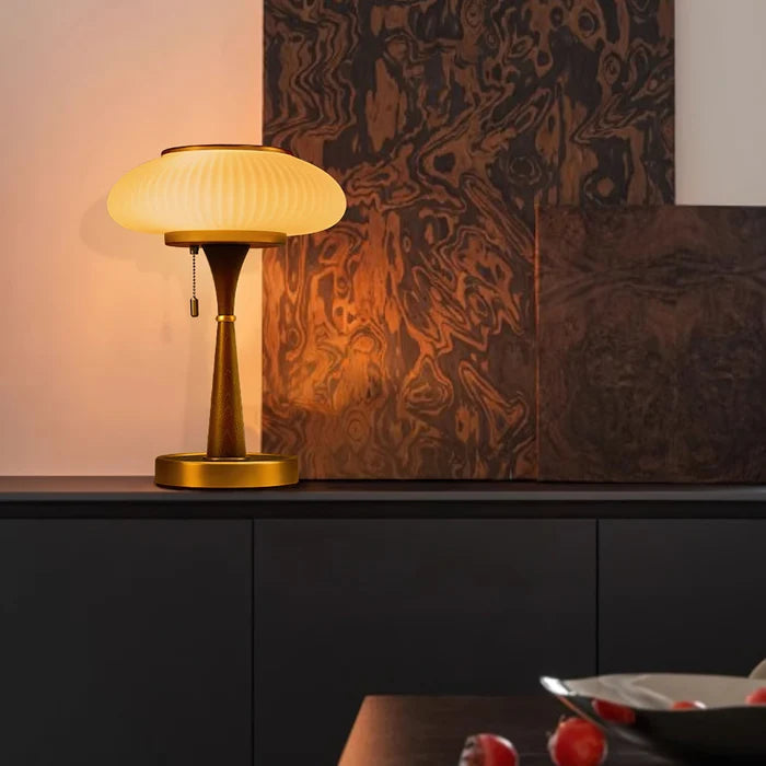Chic Matsutake Table Lamp