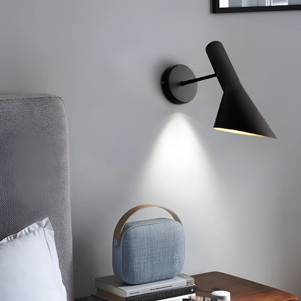 Nordic Simple Adjustable Wall Lamp