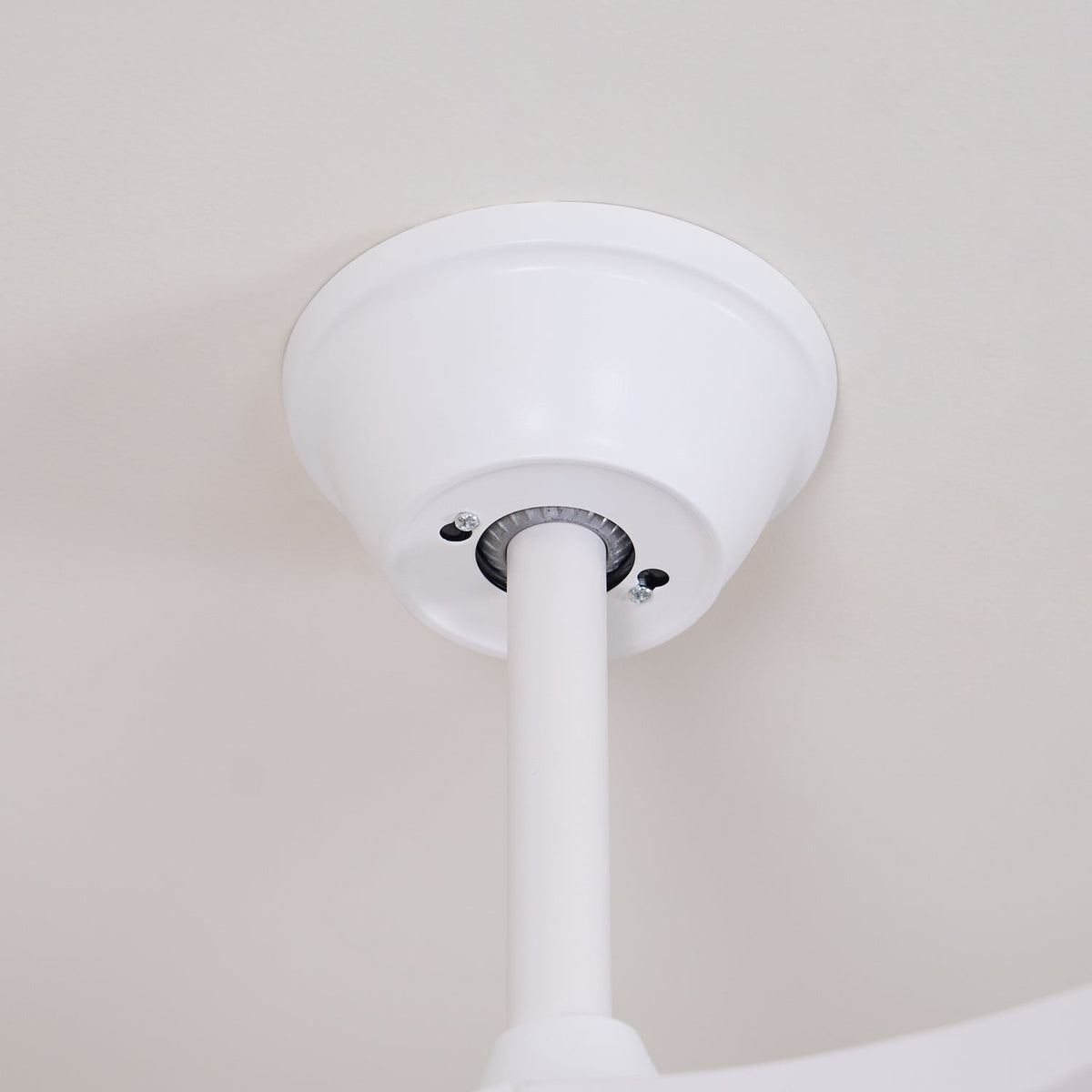 Virelo Ceiling Fan Light with LED – 42" & 52" Wood Grain Blades