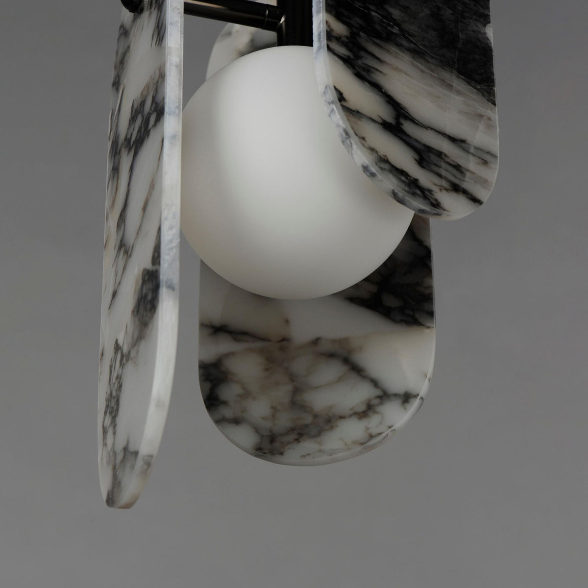 megalith-marble-pendant-lamp