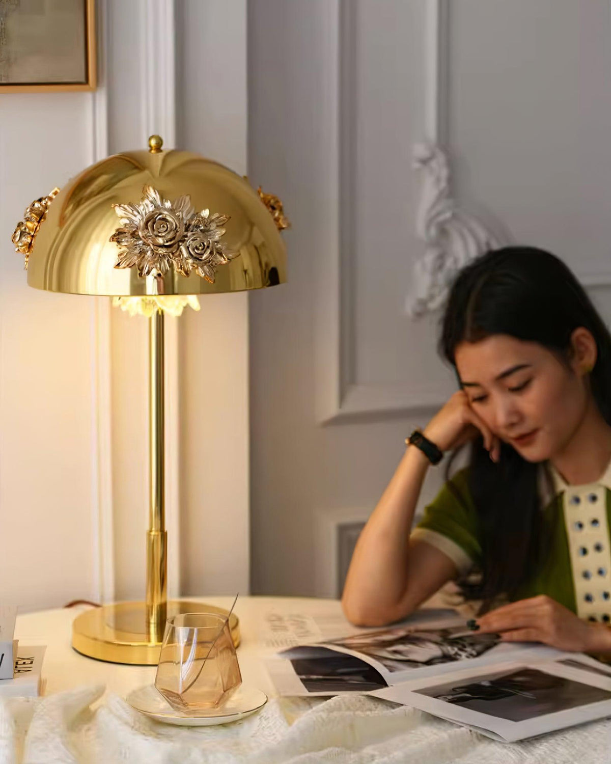 Meni Table Built In Battery Lamp