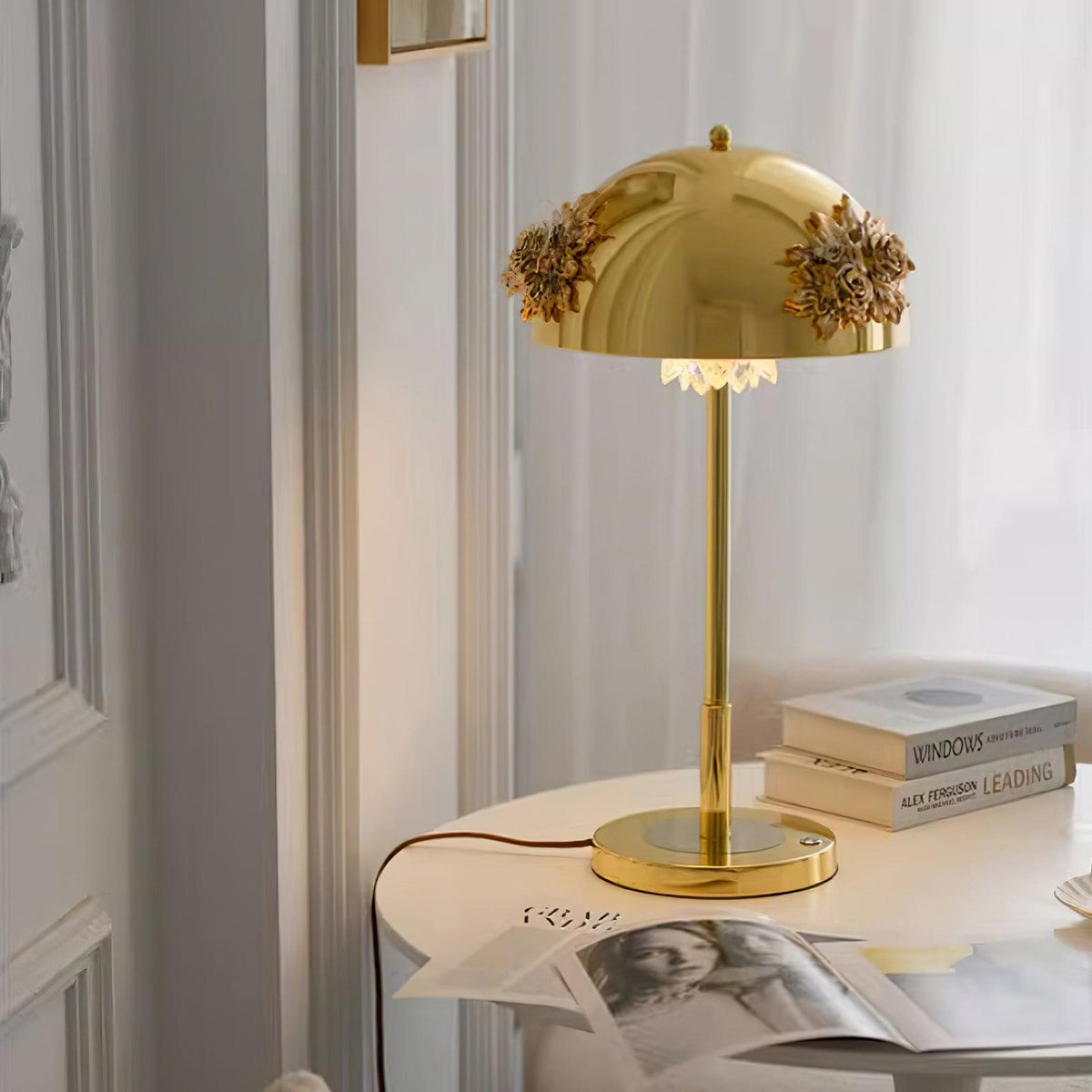 Meni Table Built In Battery Lamp
