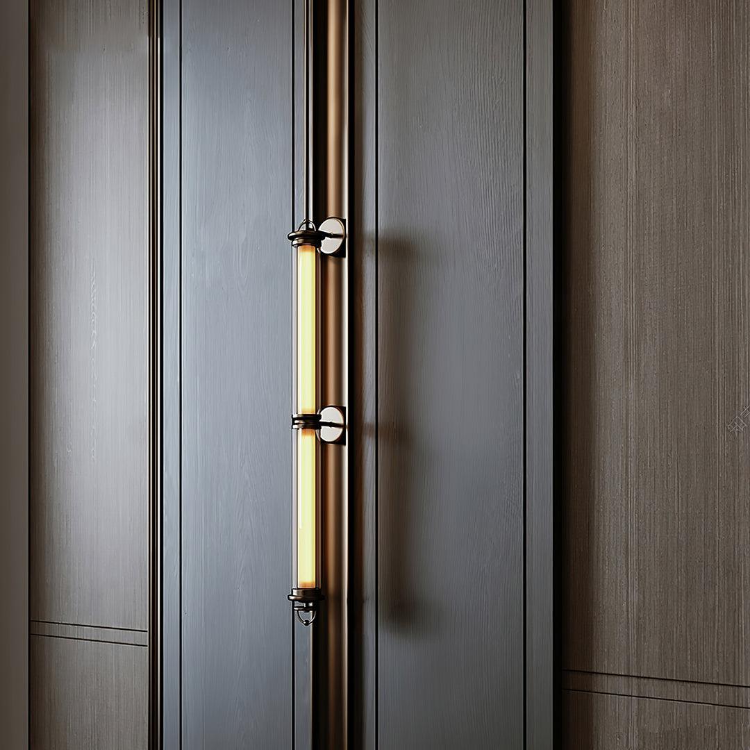 meridian-vertical-wall-sconce