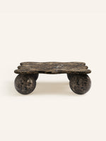 Mesa Pebble Coffee Table in Natural Stone – Sculptural Marble & Travertine