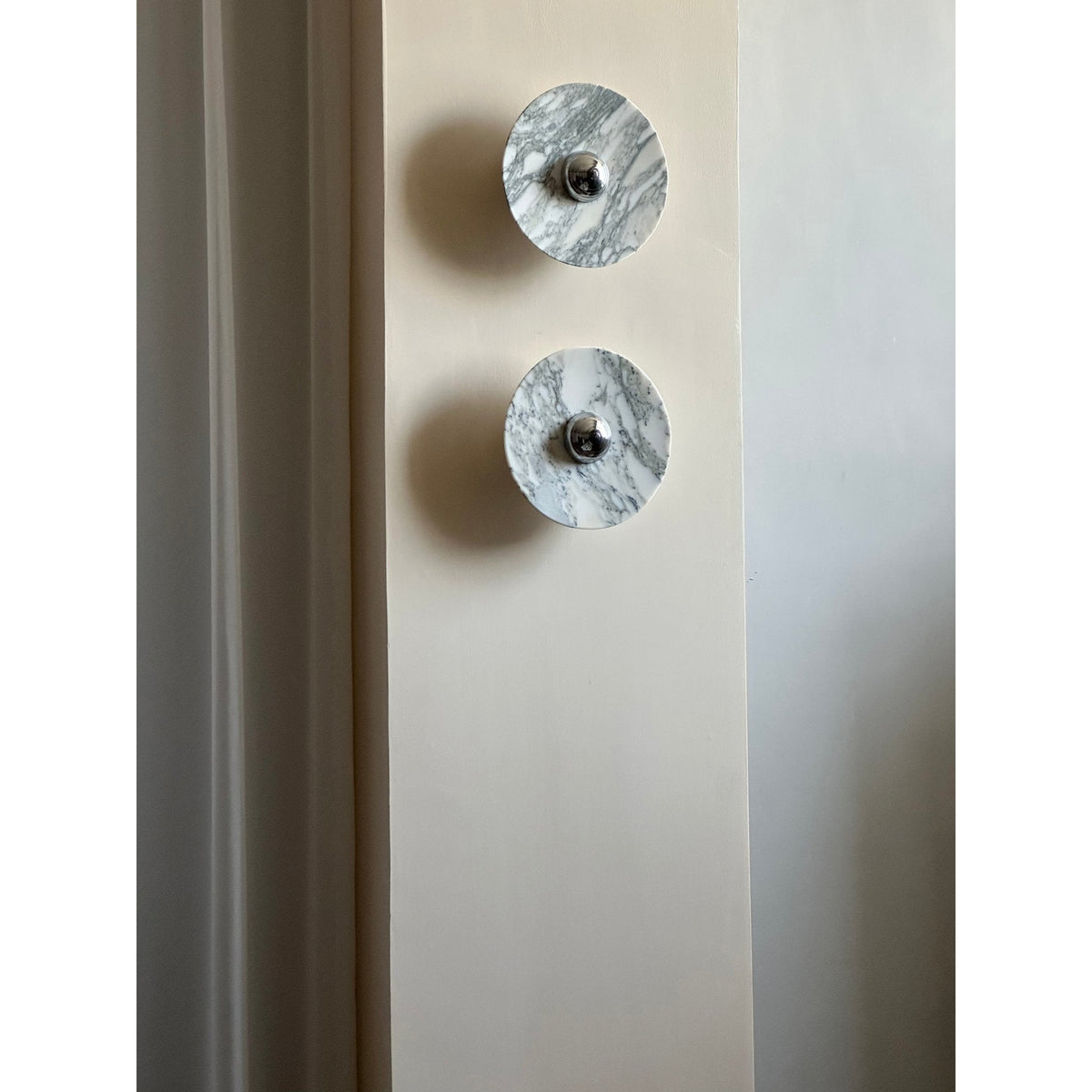 Messier Marble Wall Sconce with Touch Control | Modern LED Wall Light