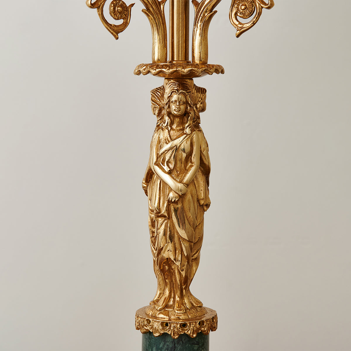 metamorphosis-table-lamp