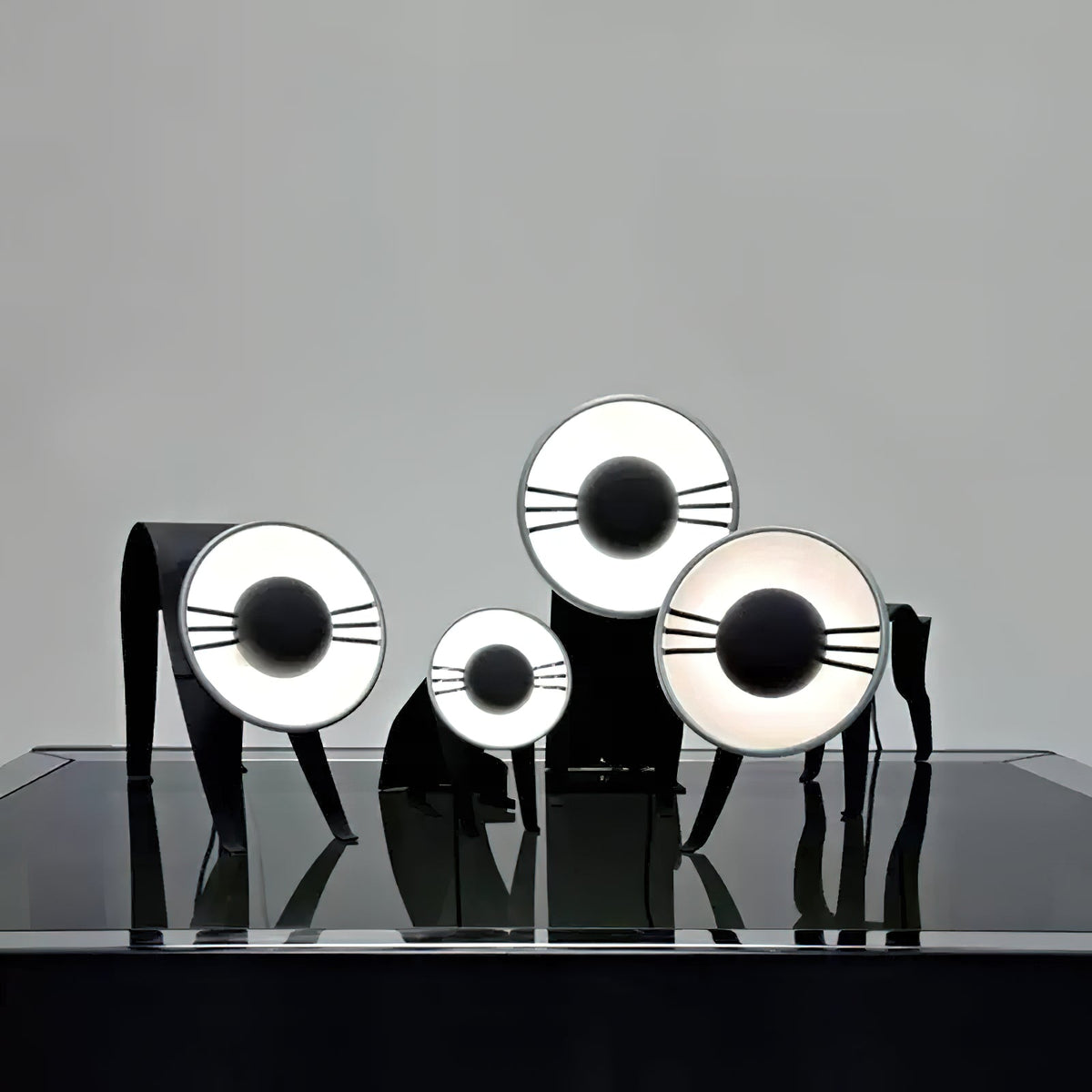 micha-cat-table-lamp