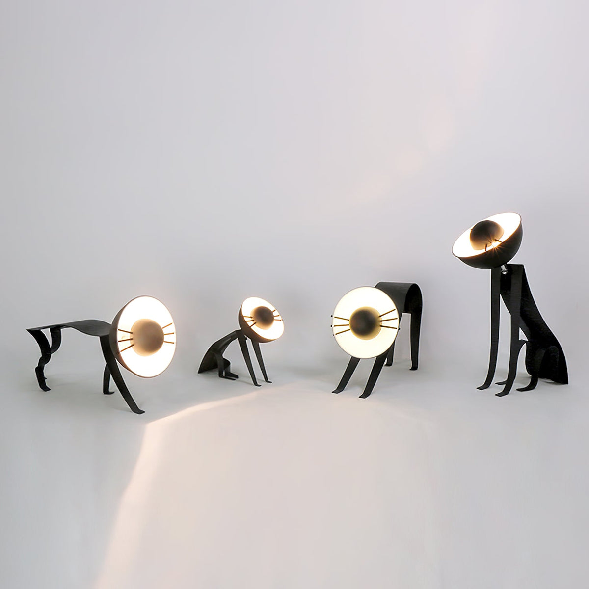 micha-cat-table-lamp