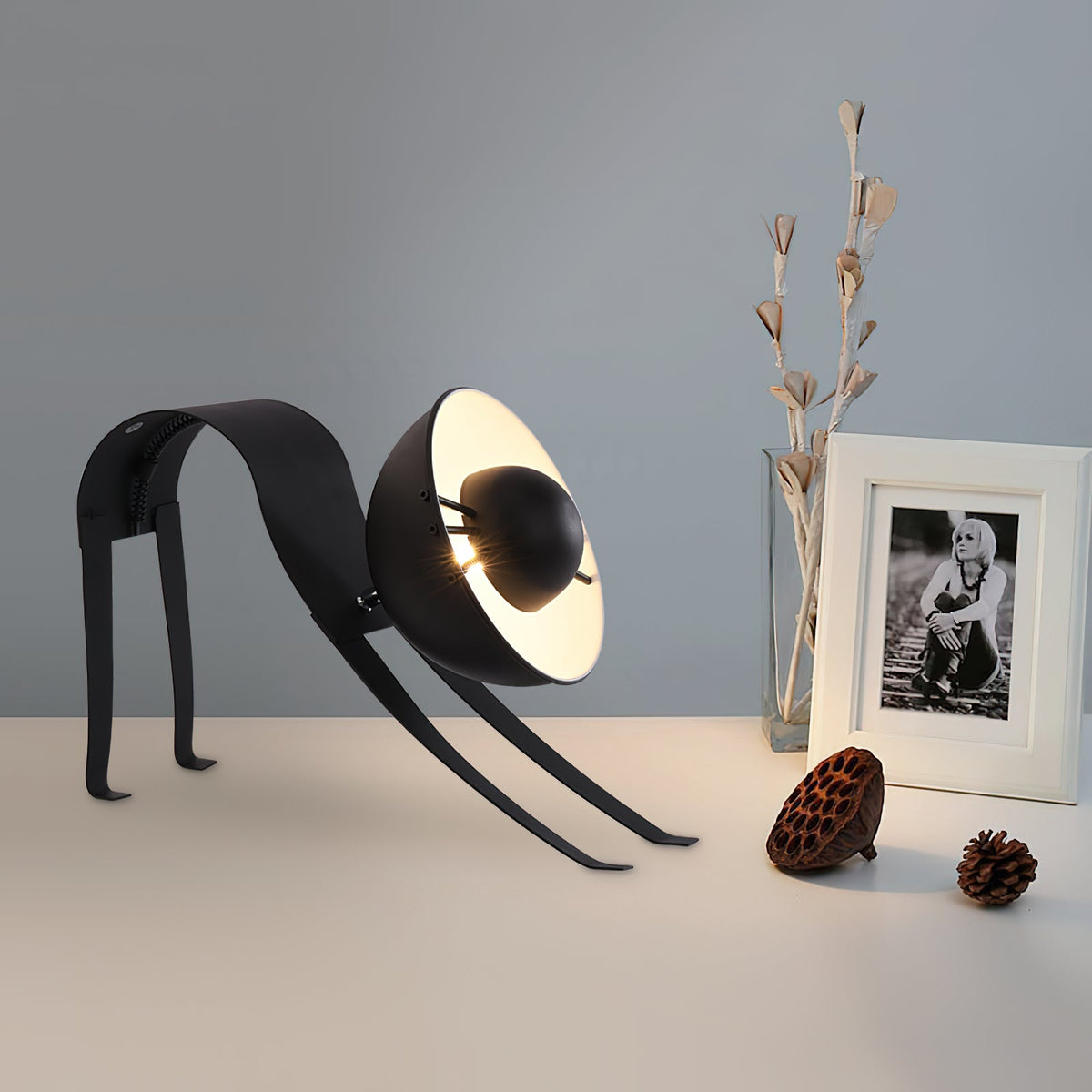 micha-cat-table-lamp