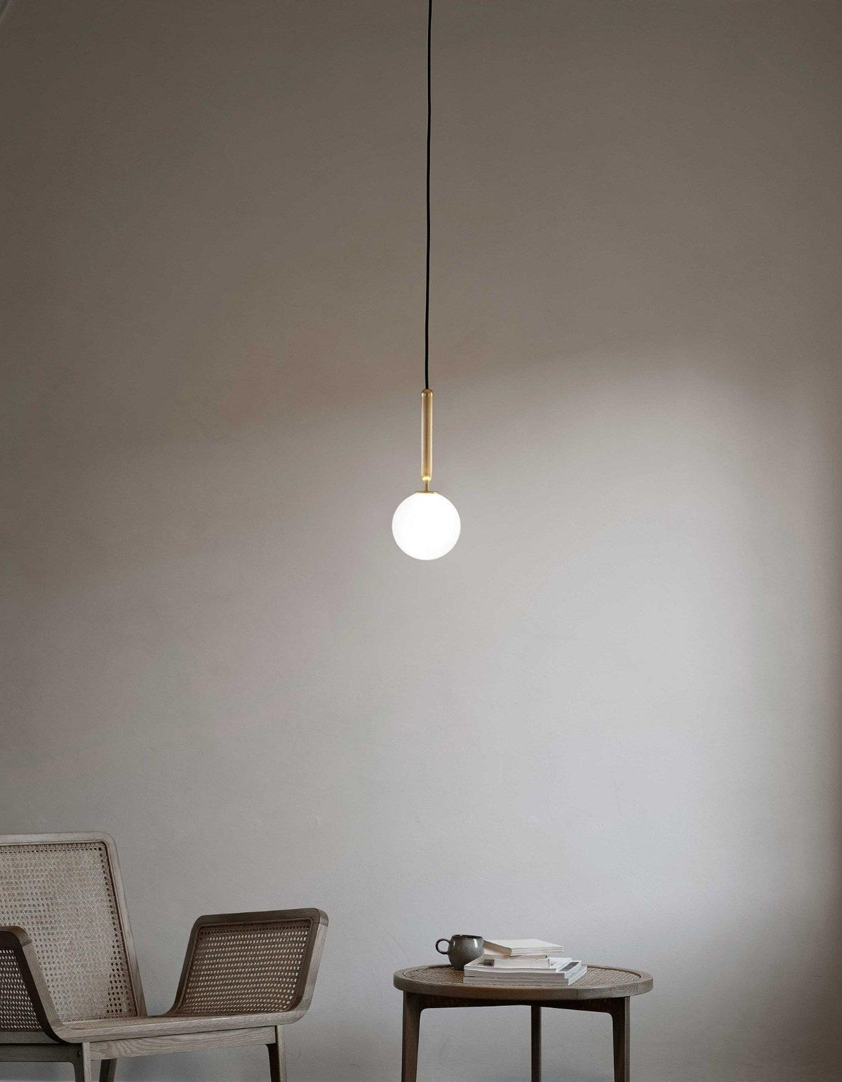 Scandiluxe Brass Pendant Light with Glass Shade – Modern Swag Ceiling Lamp