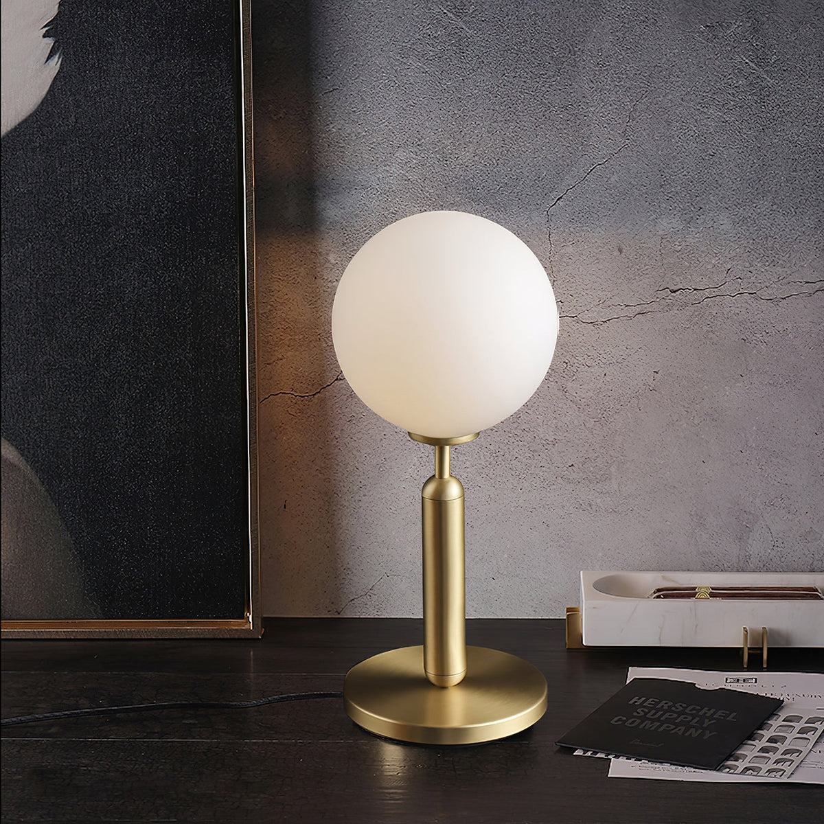 miira-table-lamp