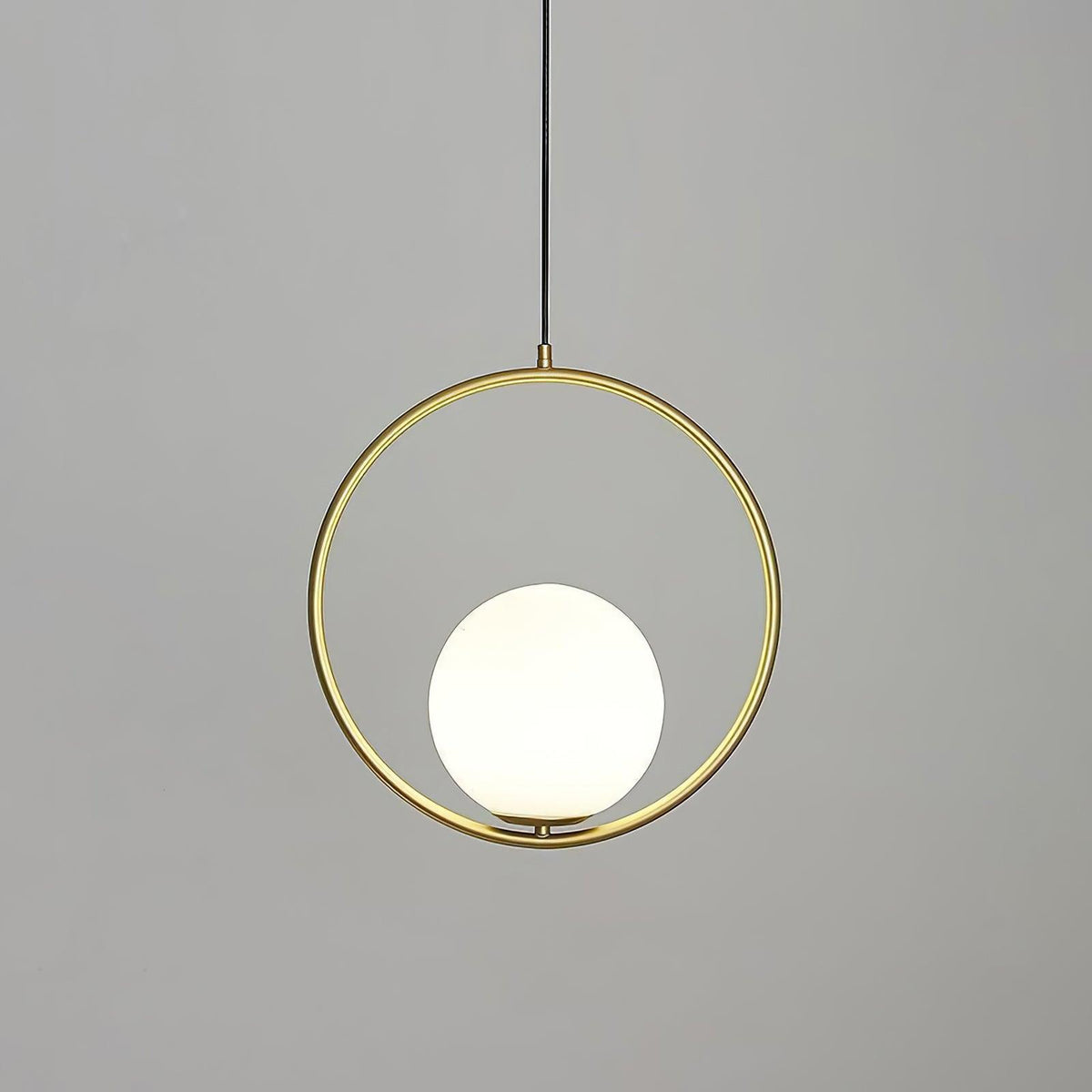 mila-brass-pendant-lamp