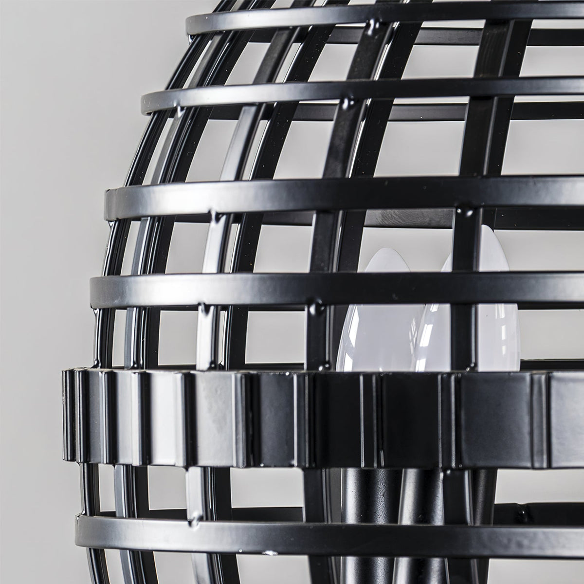 mill-globe-pendant-lamp