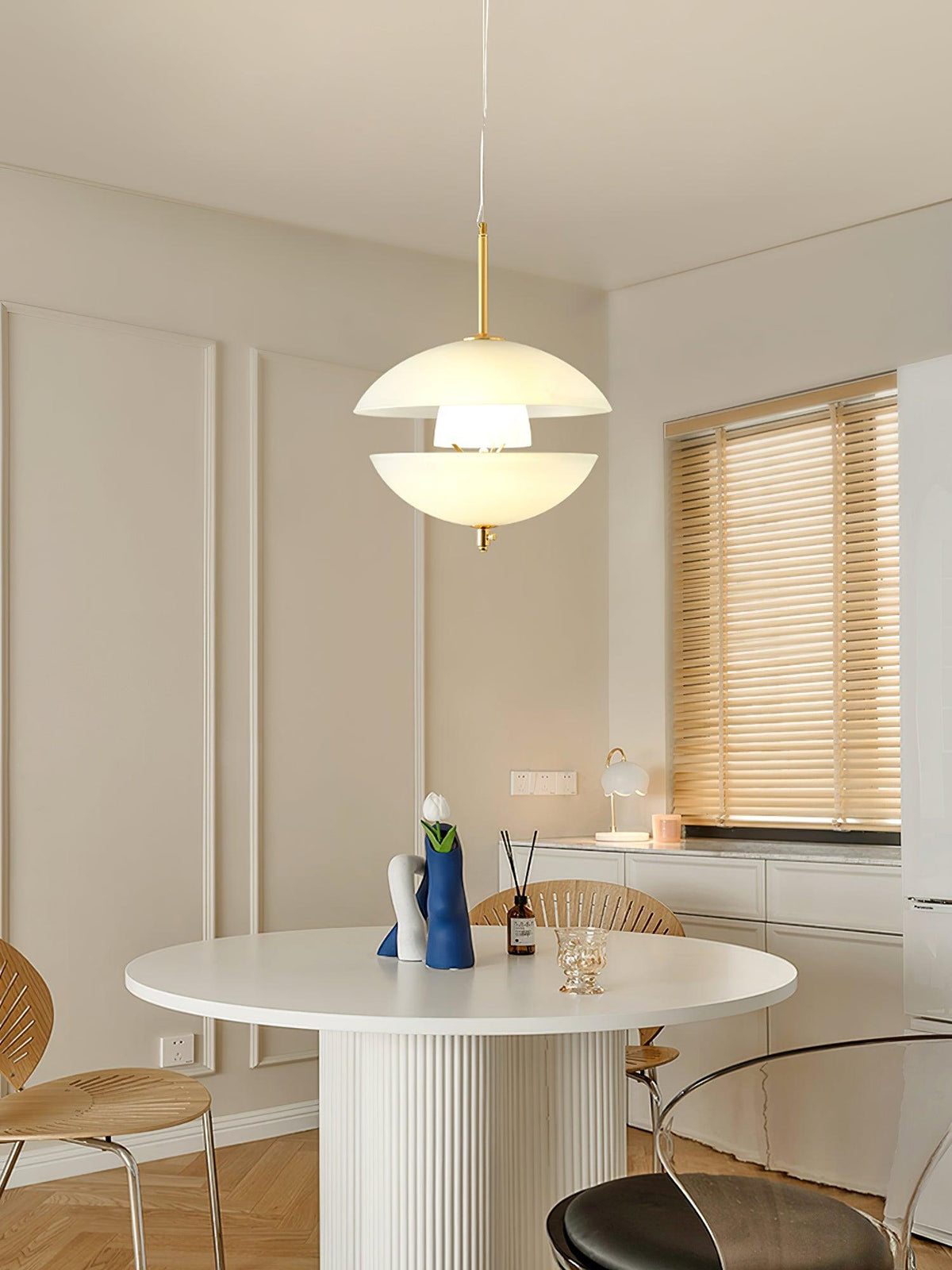 Miller Shell Pendant Light – Modern Glass & Metal Hanging Lamp for Dining, Kitchen, Bedroom