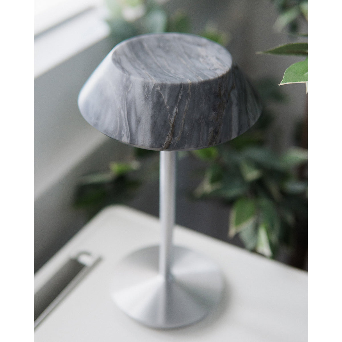 mini-fiore-table-lamp