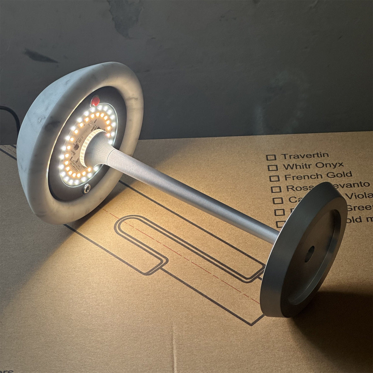 mini-fiore-table-lamp