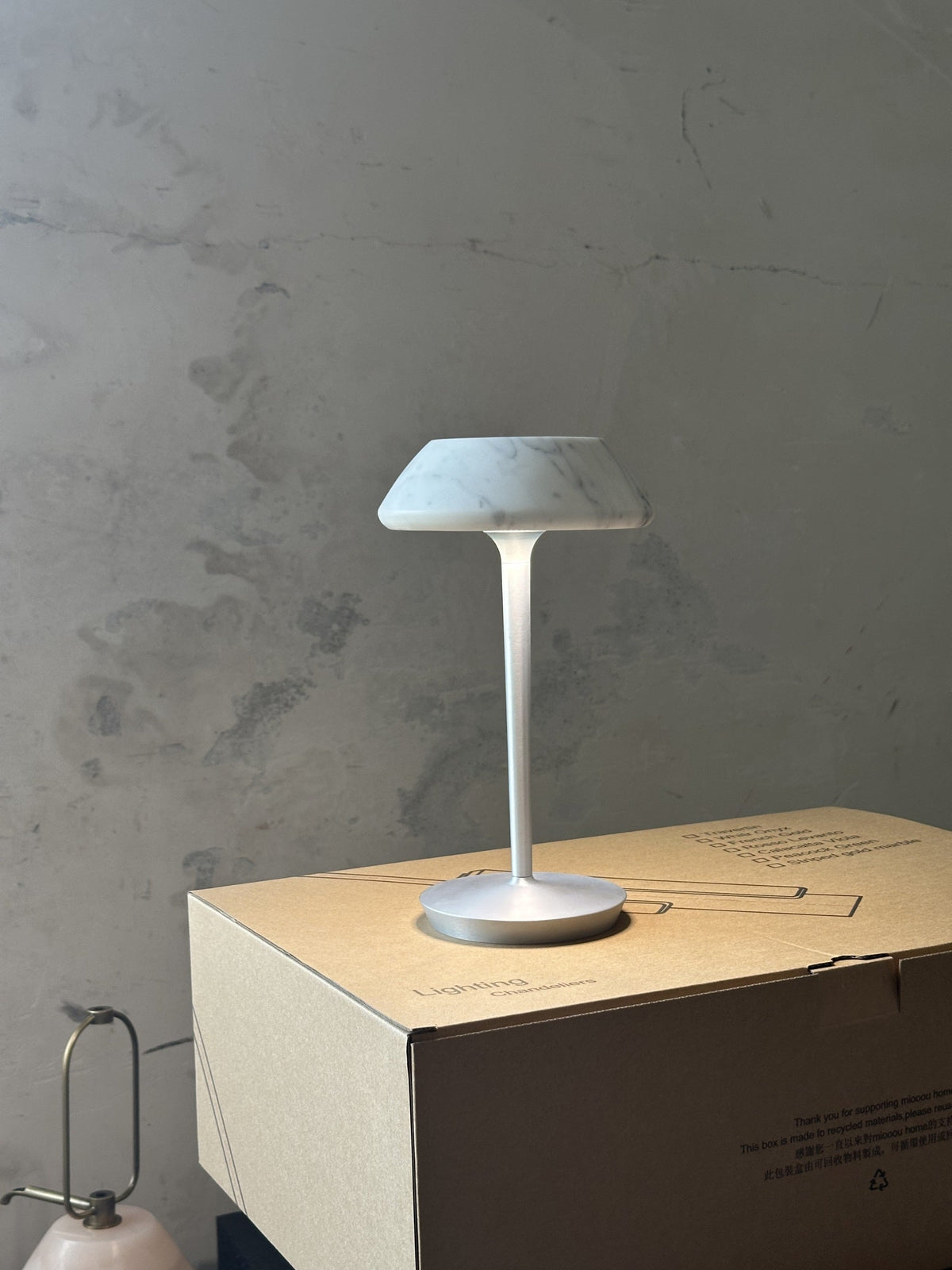 mini-fiore-table-lamp