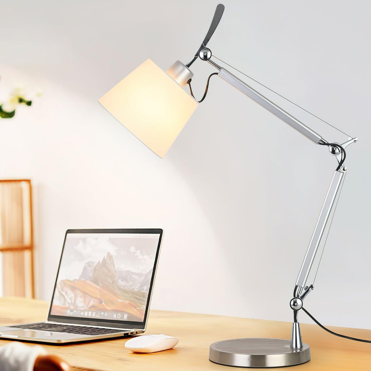 miniature-table-lamp