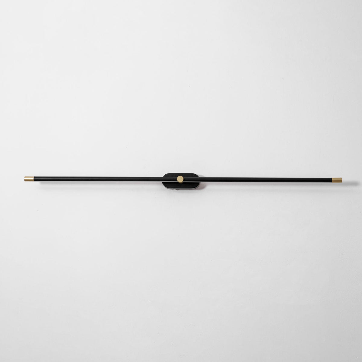 Minimalist Linear Rechargeable Wall Sconce – Cordless LED Vanity Light