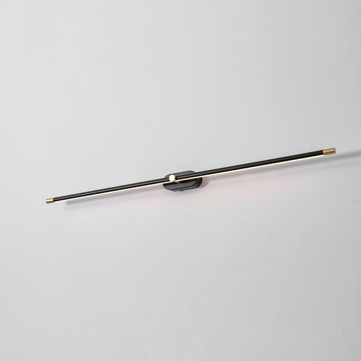 Minimalist Linear Rechargeable Wall Sconce – Cordless LED Vanity Light