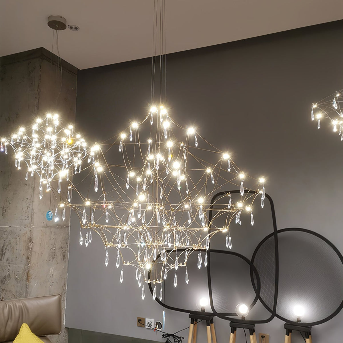 Mira_Chandeliers