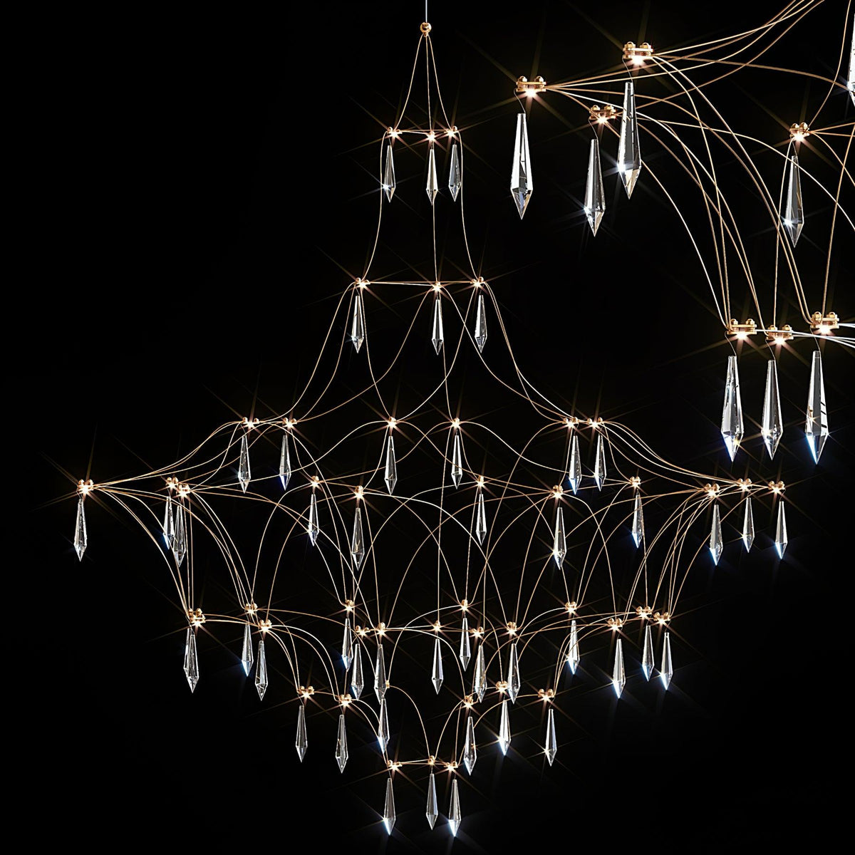 Mira_Chandeliers