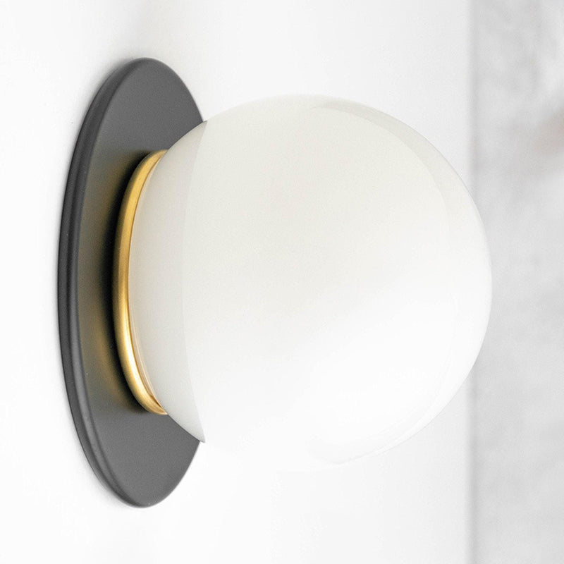 mitchel-wall-lamp