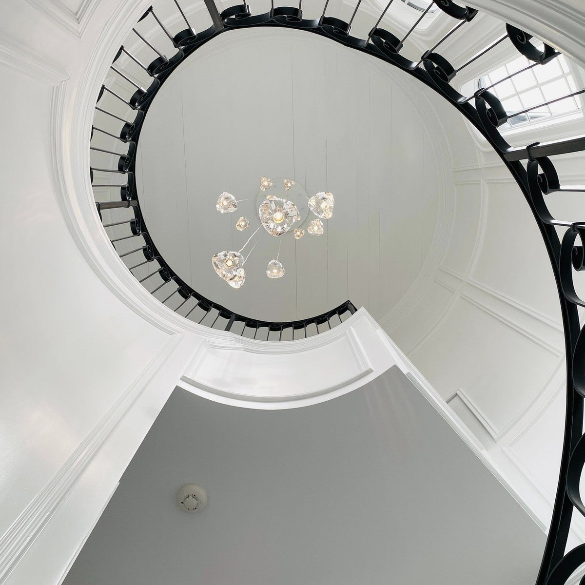 Cherry Crystal Pendant Light – Handcrafted Modern Chandelier