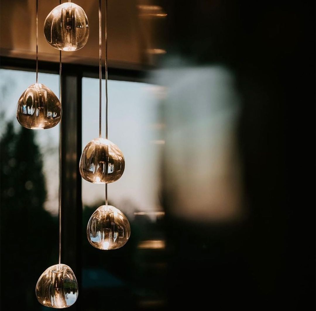 Cherry Crystal Pendant Light – Handcrafted Modern Chandelier