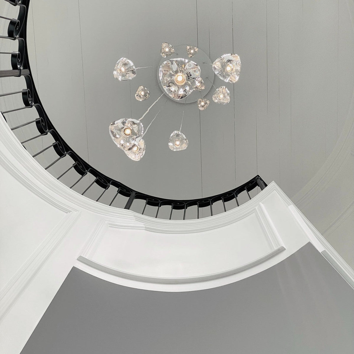 Cherry Crystal Pendant Light – Handcrafted Modern Chandelier