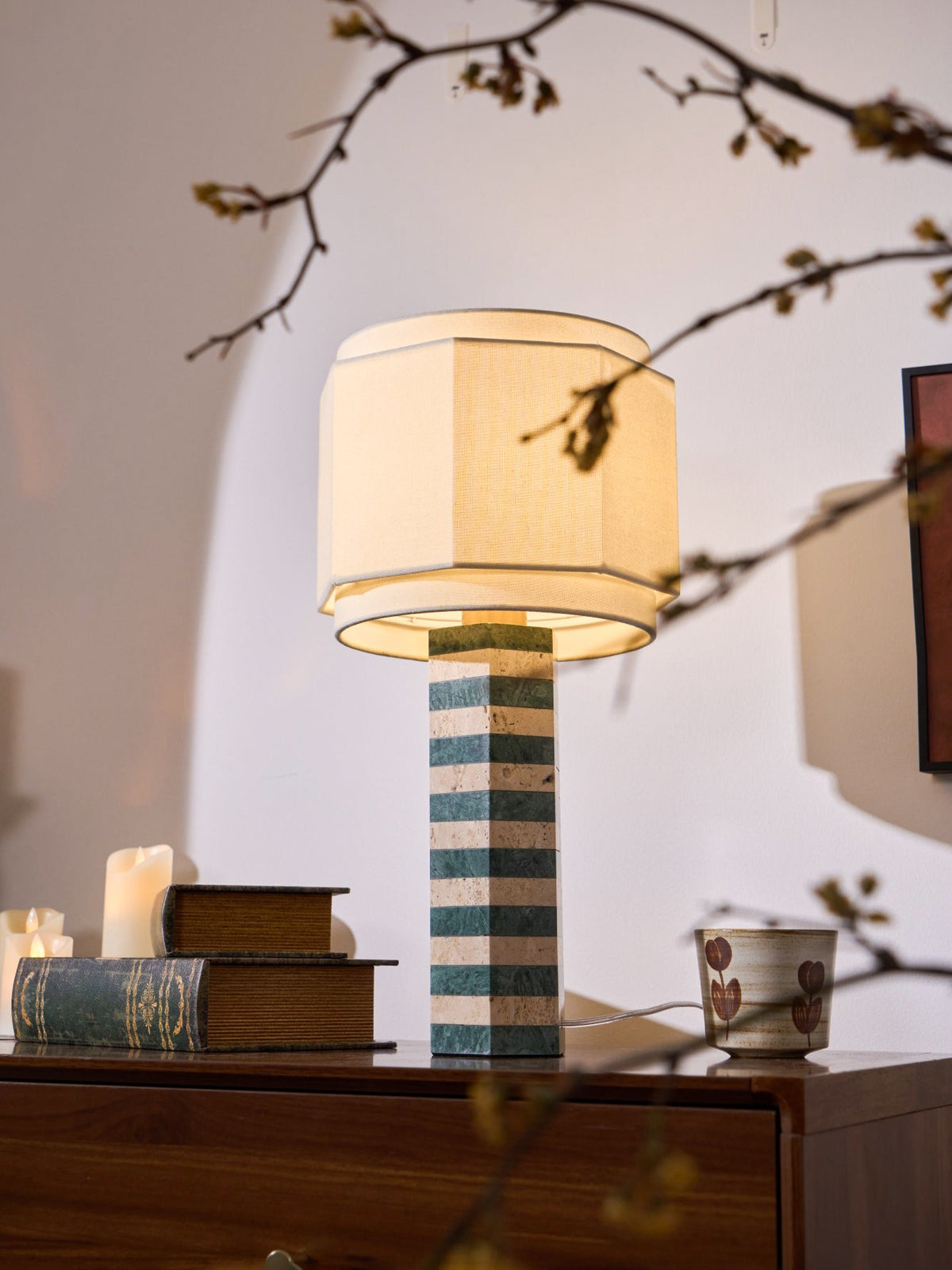 Modari Striped Stone Table Lamp – Travertine & Marble Sculptural Accent Light