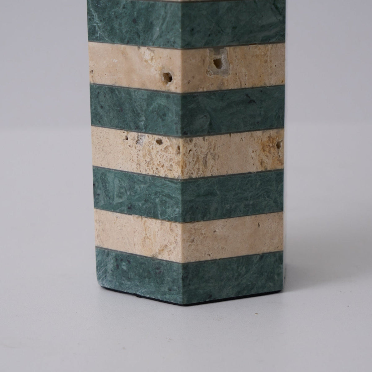 Modari Striped Stone Table Lamp – Travertine & Marble Sculptural Accent Light