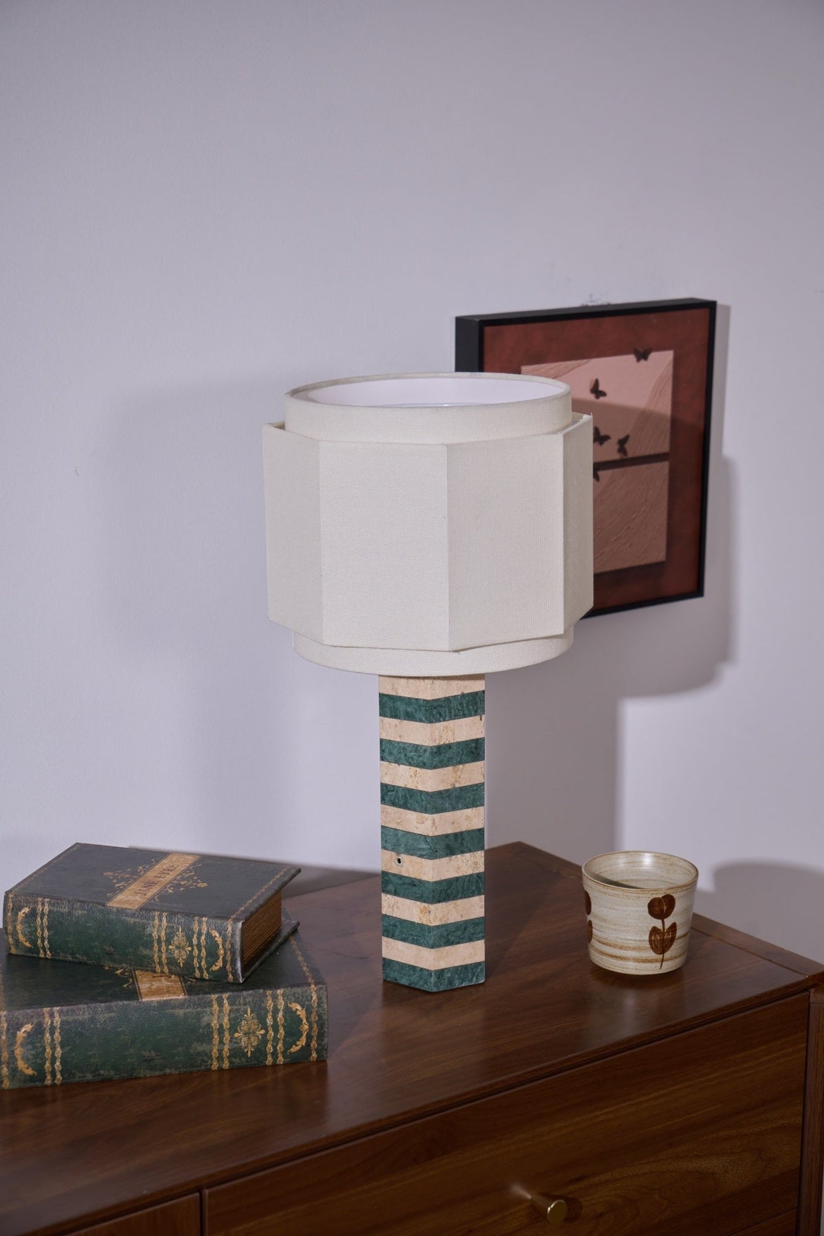 Modari Striped Stone Table Lamp – Travertine & Marble Sculptural Accent Light