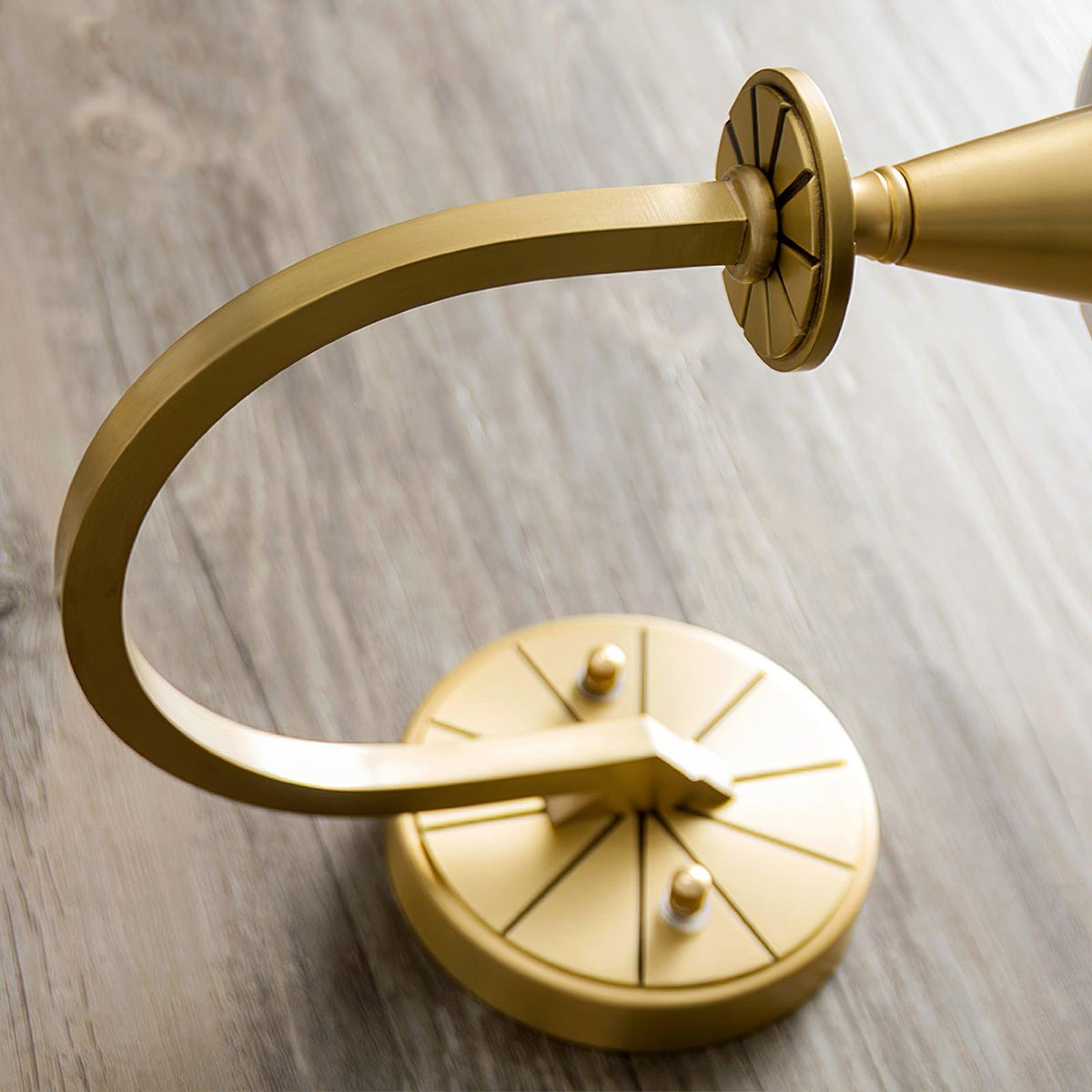 modern-charleston-wall-sconce