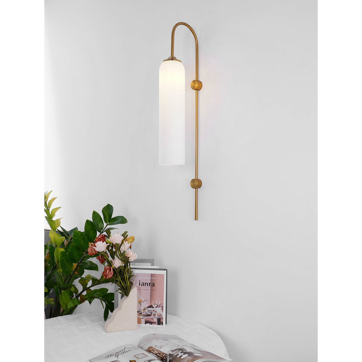 modern-glass-wall-lamp