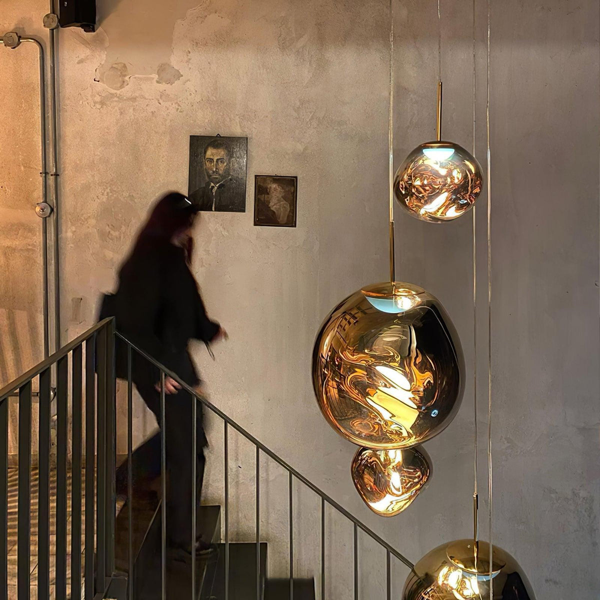 Lava Swag Pendant Light – Sculptural Molten Shade with Mirror Effect