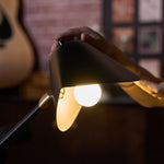 modern-tripod-table-lamp