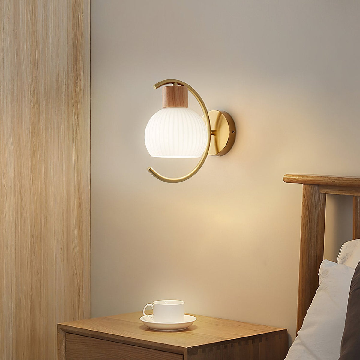Modern Wood Grain Wall Light