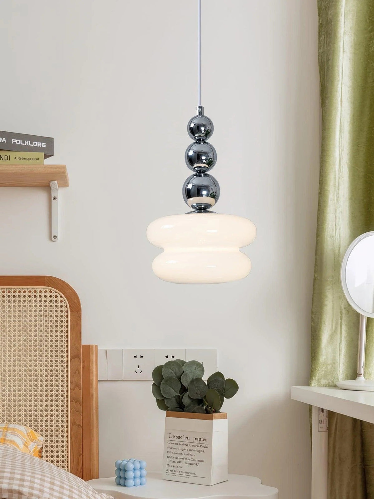monette-pendant-light