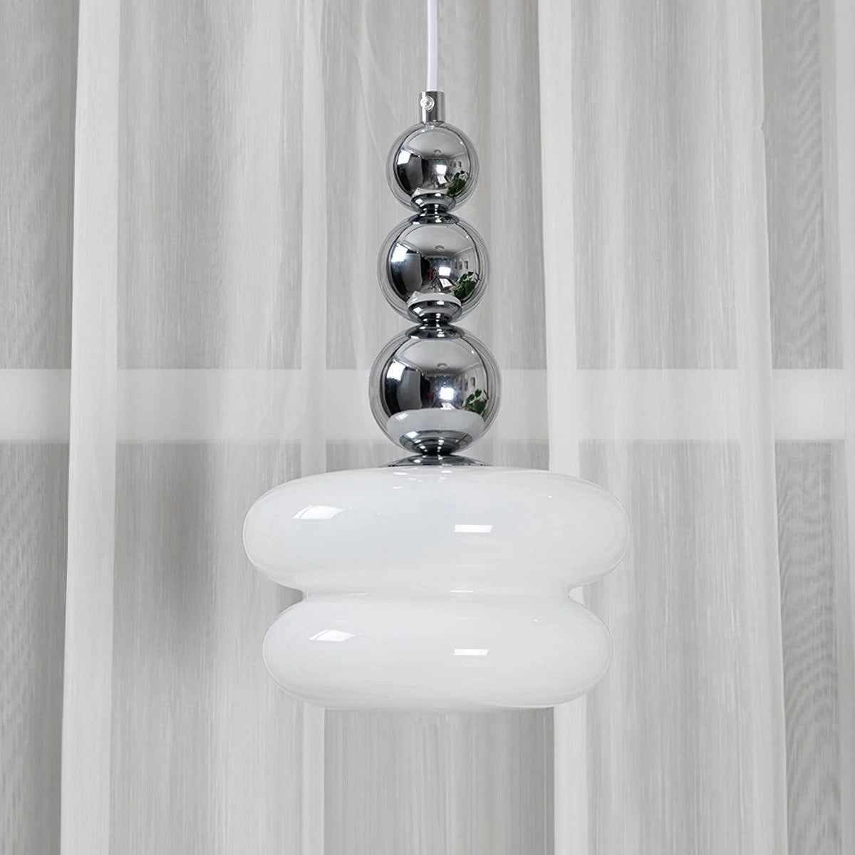 monette-pendant-light