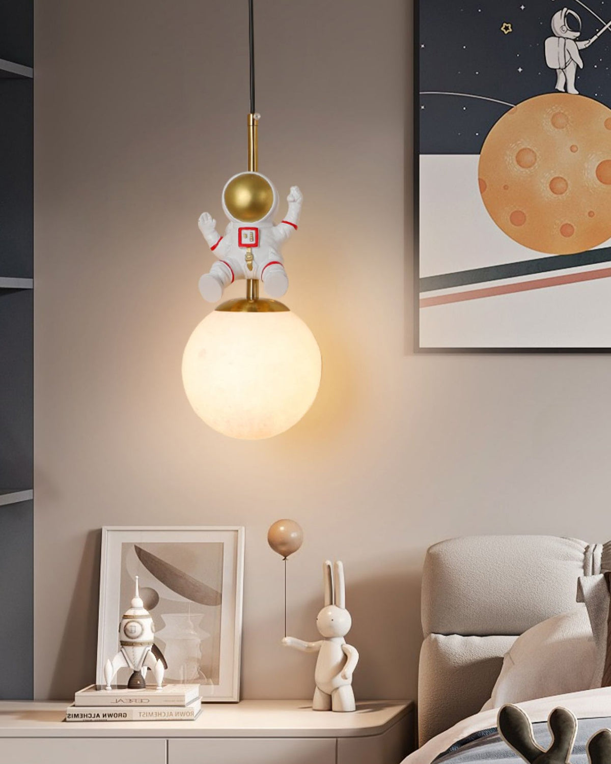 moon-astronaut-pendant-light