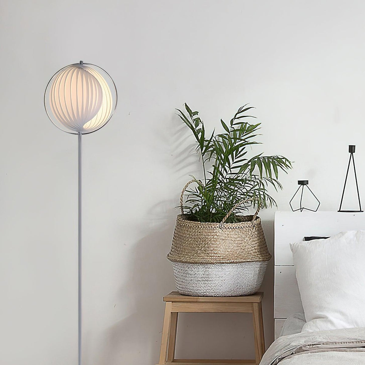 moon-echo-floor-lamp