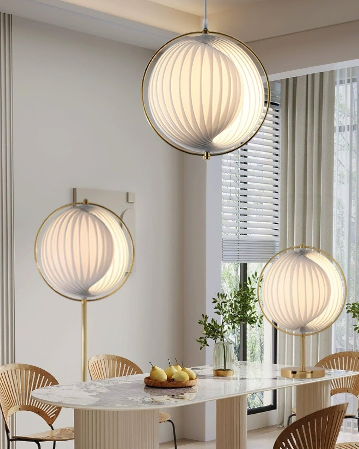 moon-echo-table-lamp