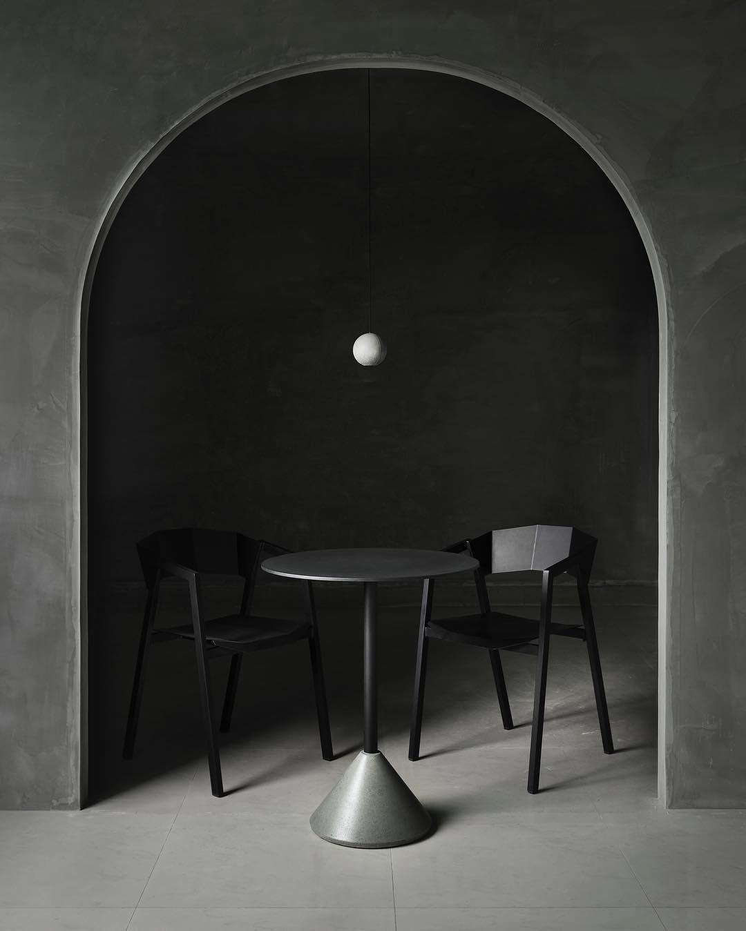 Moon Concrete Pendant Light – Modern Minimalist LED Ceiling Lamp
