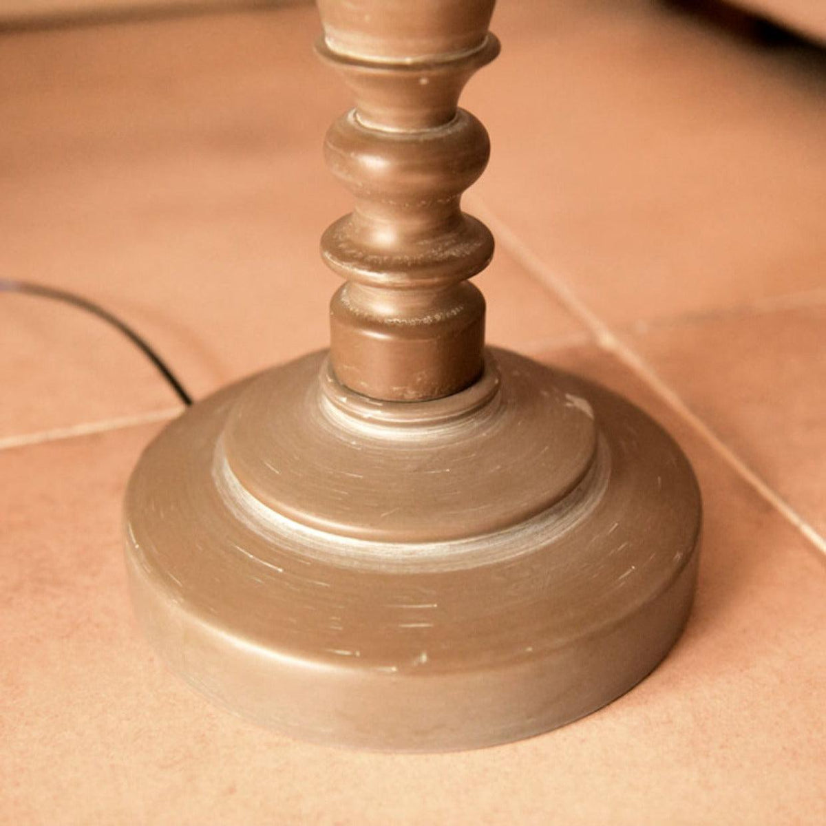 moonshine-wood-floor-lamp