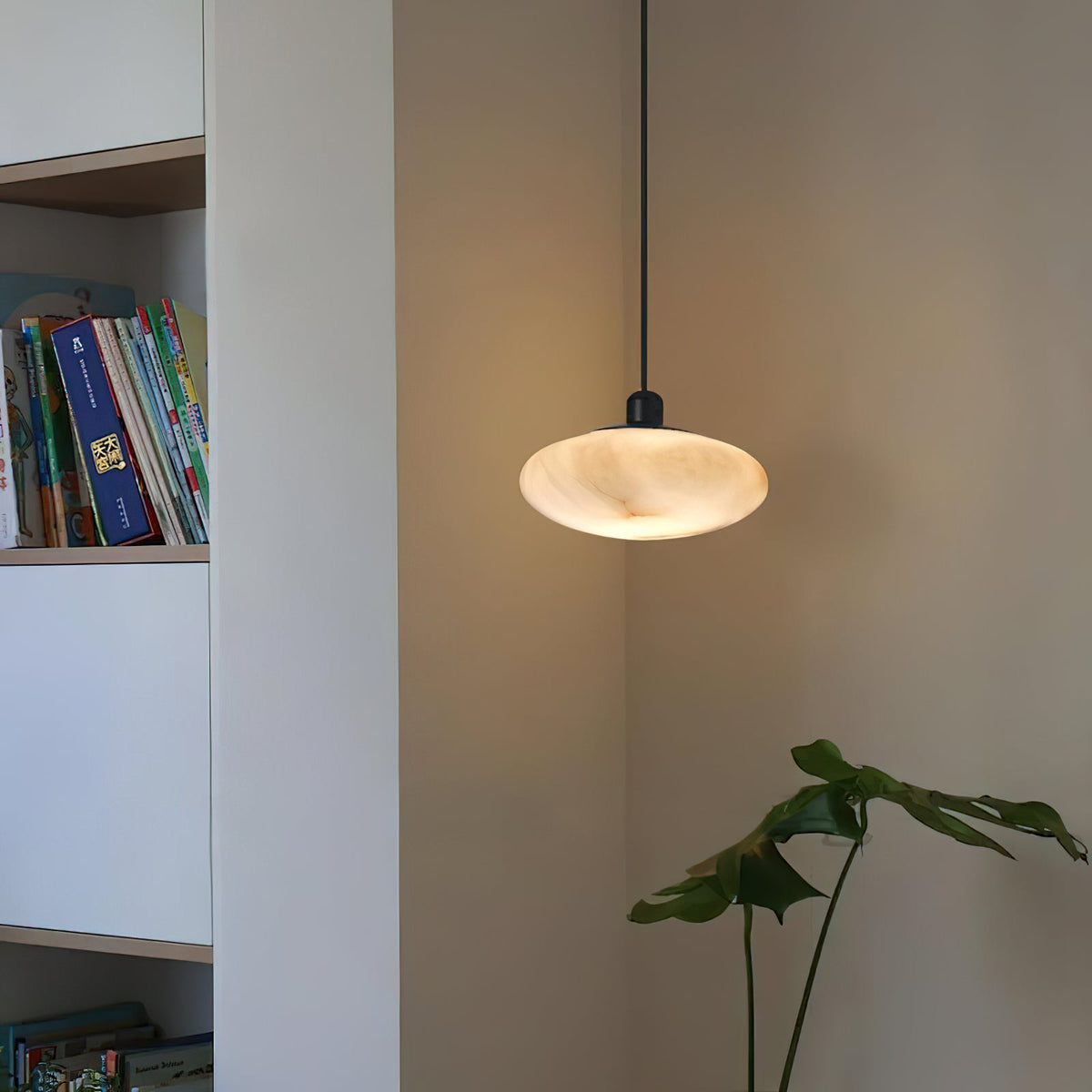 moonstone-pendant-lamp